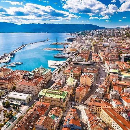 Sylvia Suite@kantrida Daire *