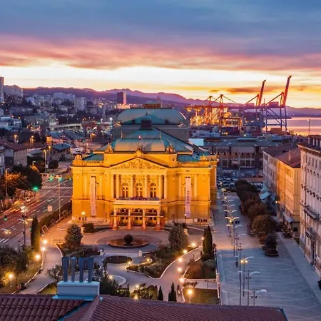 Sylvia Suite@kantrida Daire Rijeka